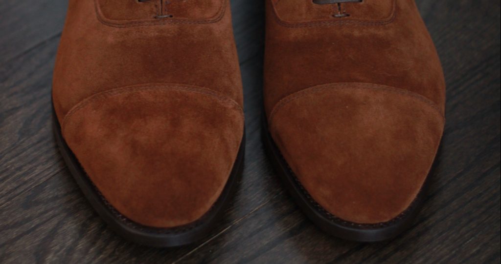 How to style medium brown suede - MORJAS